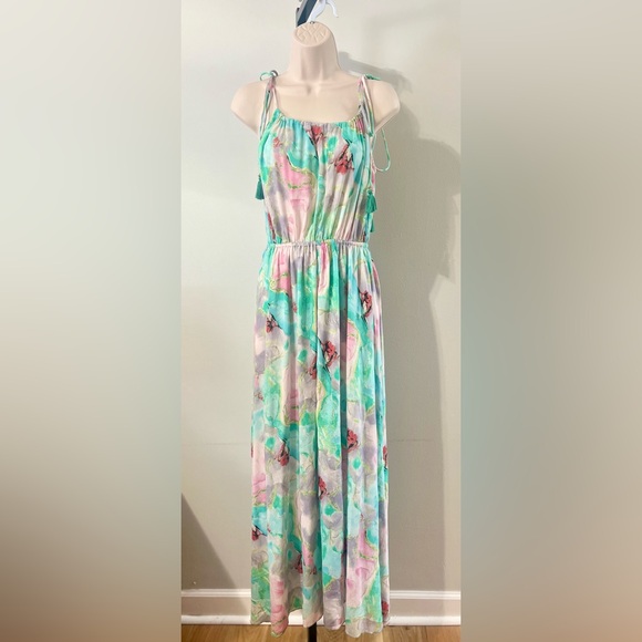 RAGA Dresses & Skirts - Raga Revolve Maxi Sun Dress NWT Size Small - multicolor shoulder tie